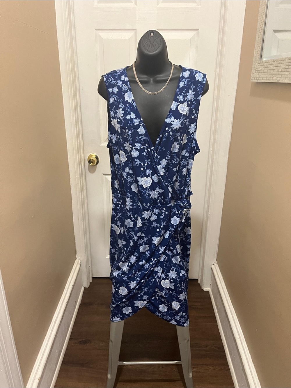 Banana Republic Navy and White Floral Wrap-Style Midi Dress